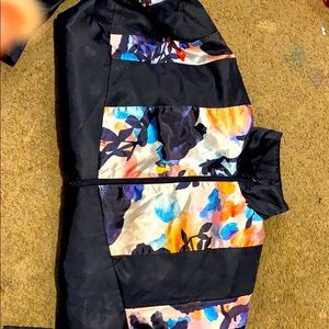 Adidas sweater kids Large fits XS/S Woman